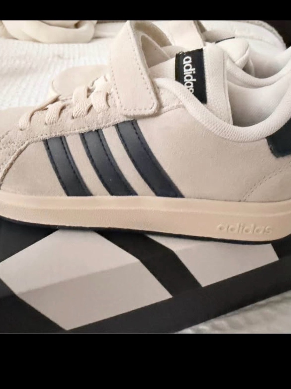 adidas Kids' Cream & Navy Classic Velcro Sneakers